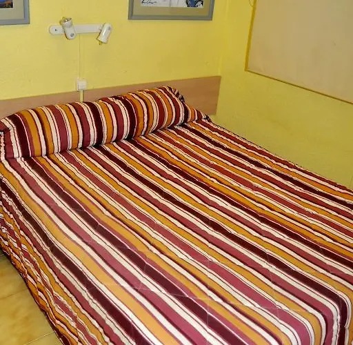 Δωμάτιο με κρεβάτι king-size
